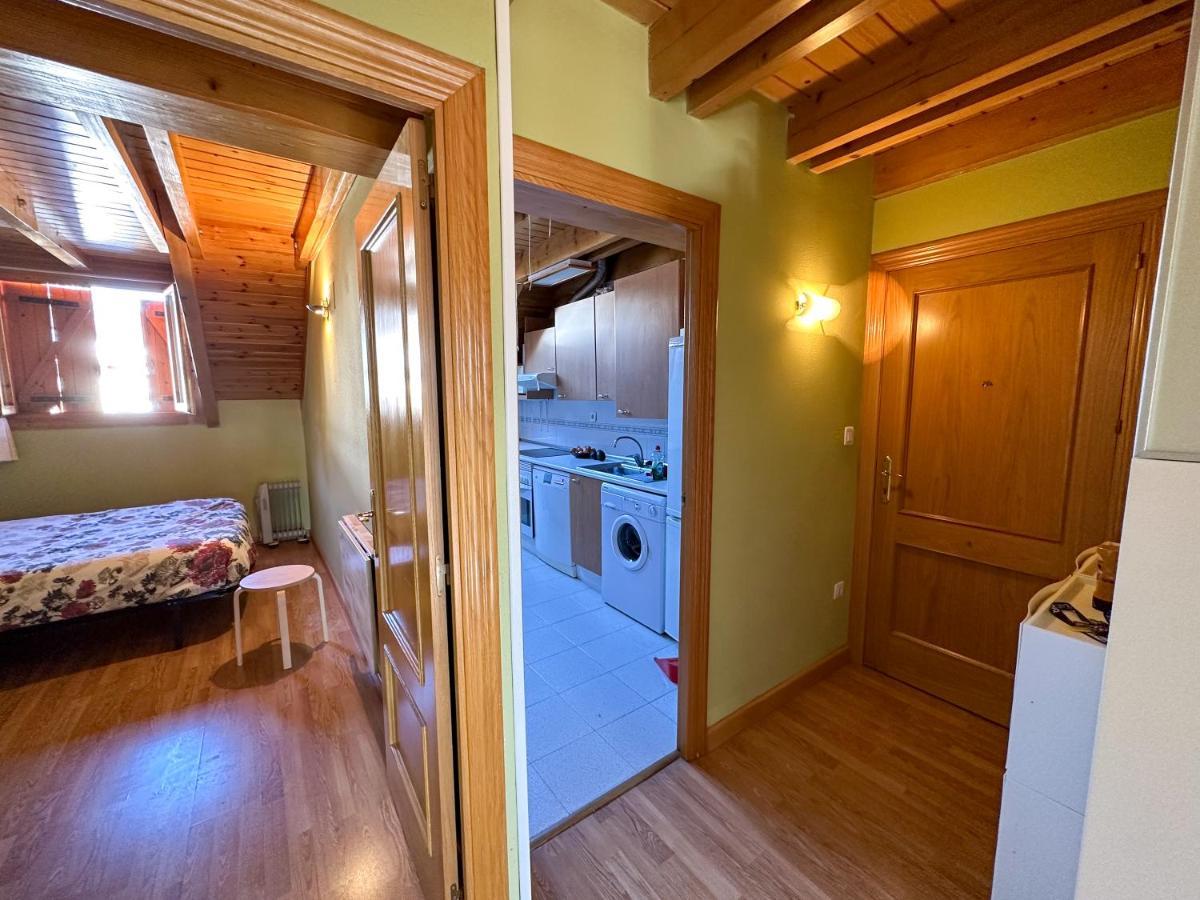 Appartement Acogedor Atico Duplex En El Centro En Biescas/4Pax Extérieur photo
